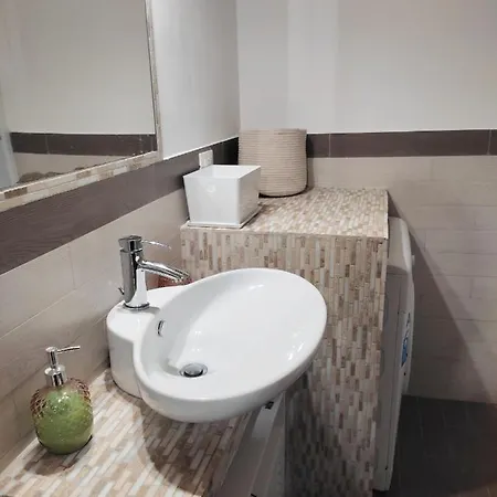 Grazioso Loft Vicino A San Giovanni E Metro C