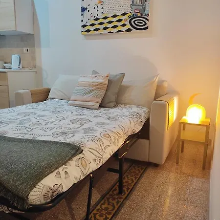 Grazioso Loft Vicino A San Giovanni E Metro C Appartamento